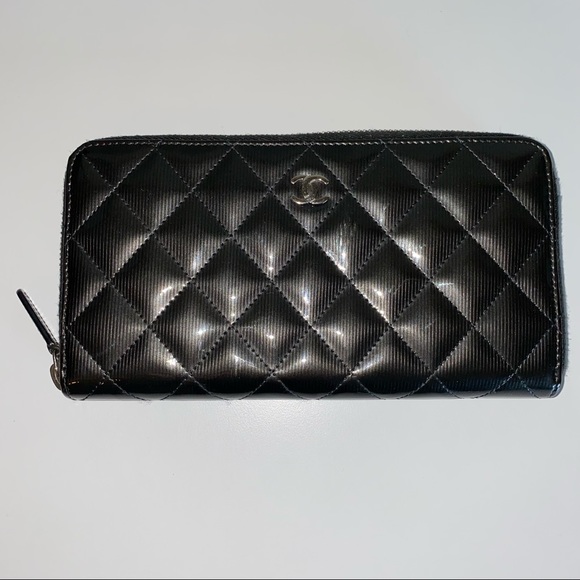 Chanel Zip card holder